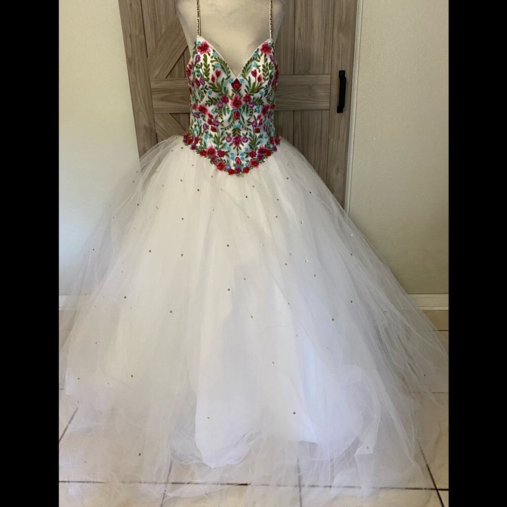 NWOT Mori lee Madeline Gardner 10 floral bodice tulle skirt formal dress